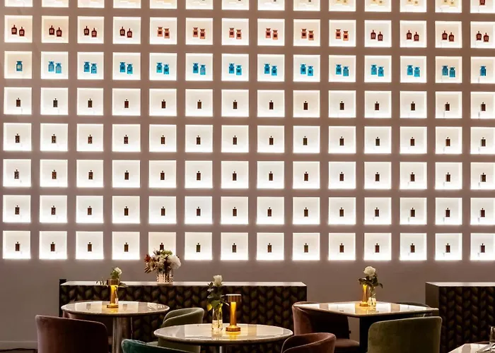 Отель Serbellas Boutique Пафос