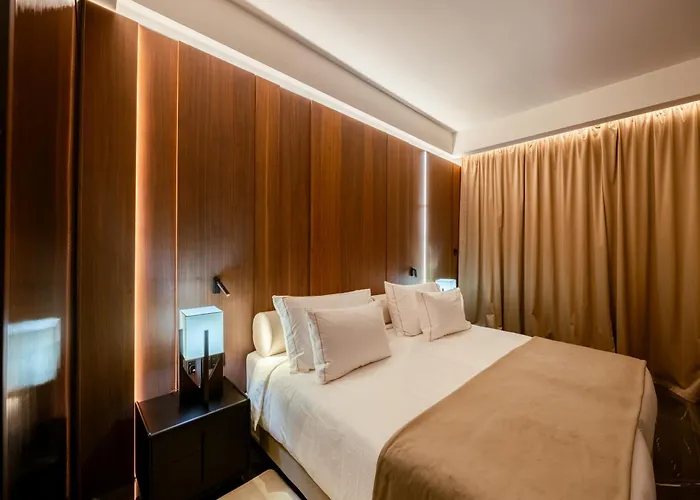 Отель Serbellas Boutique 5*